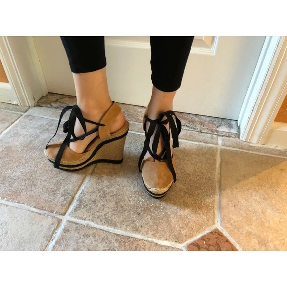 Gucci Shoes - GUCCI ALEXIS ESPADRILLE WEDGE SHOES-41-10M-WOW!